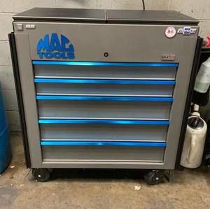 Meet your Posher, Joey